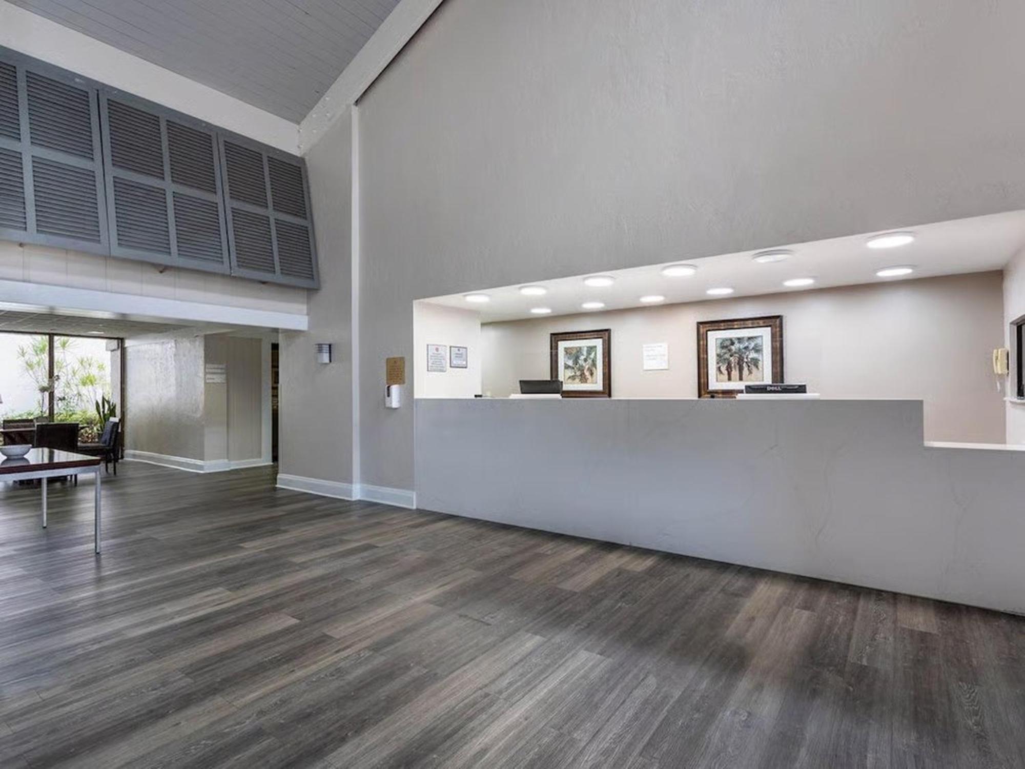 88 Palms Hotel & Event Center West Palm Beach Exterior photo