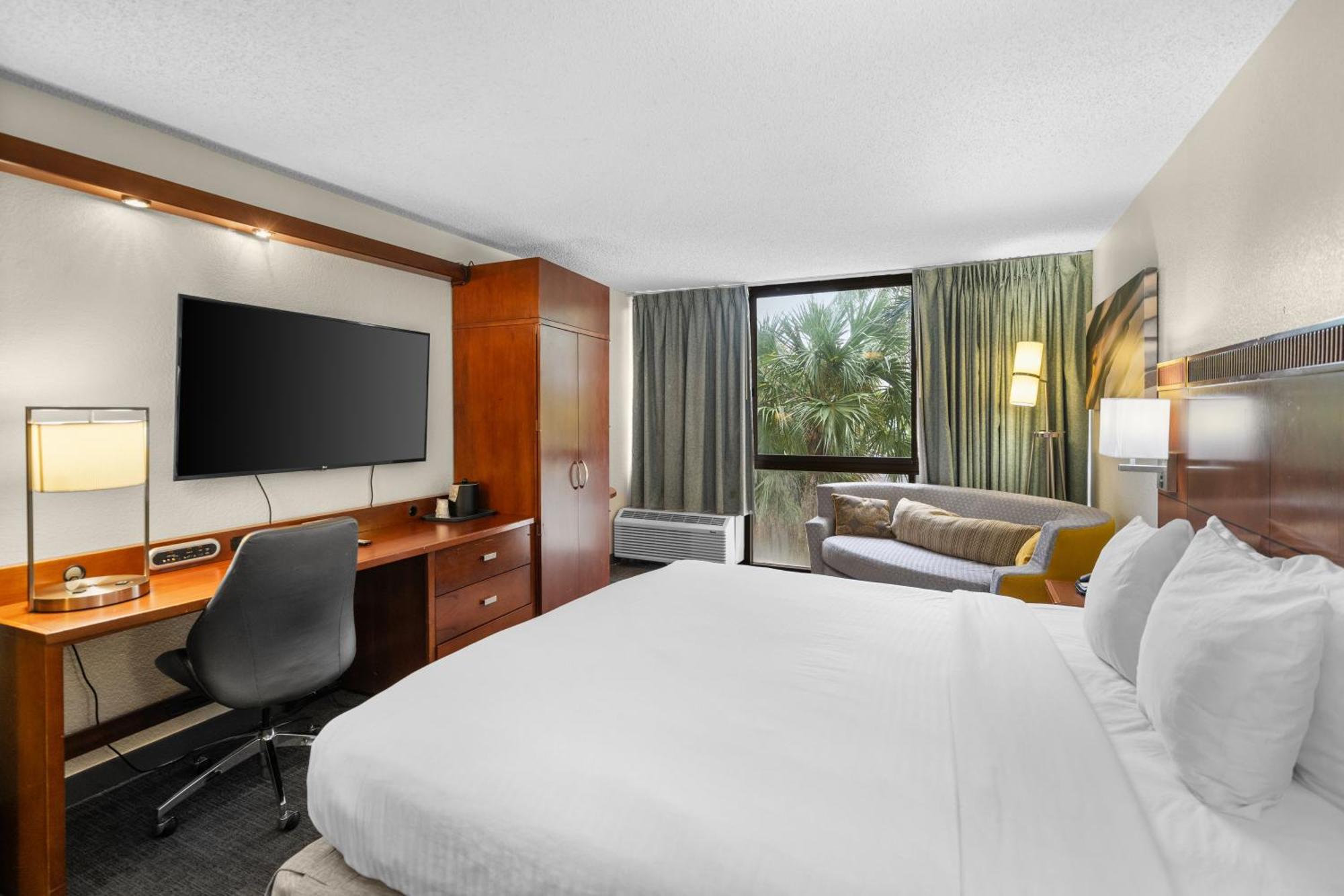 88 Palms Hotel & Event Center West Palm Beach Exterior photo